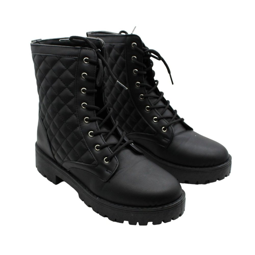 Olivia Miller Womens Alexandria Quilted Combat Boot BLACK Size 10